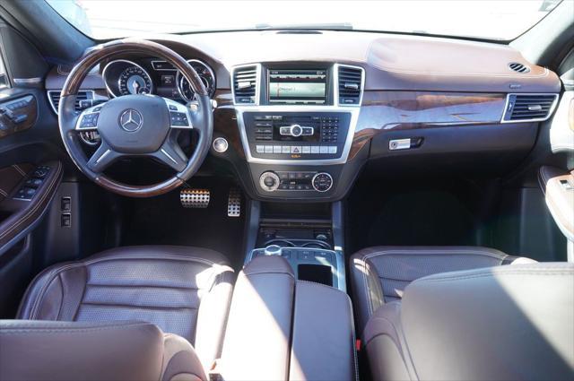 used 2015 Mercedes-Benz GL-Class car, priced at $30,135