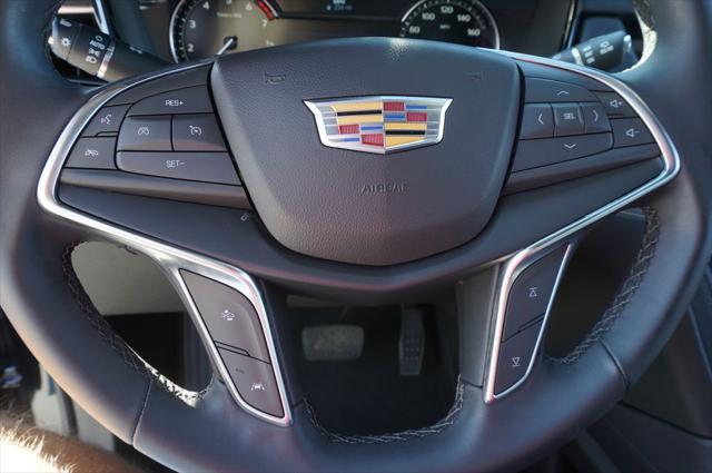 used 2024 Cadillac XT5 car, priced at $35,820