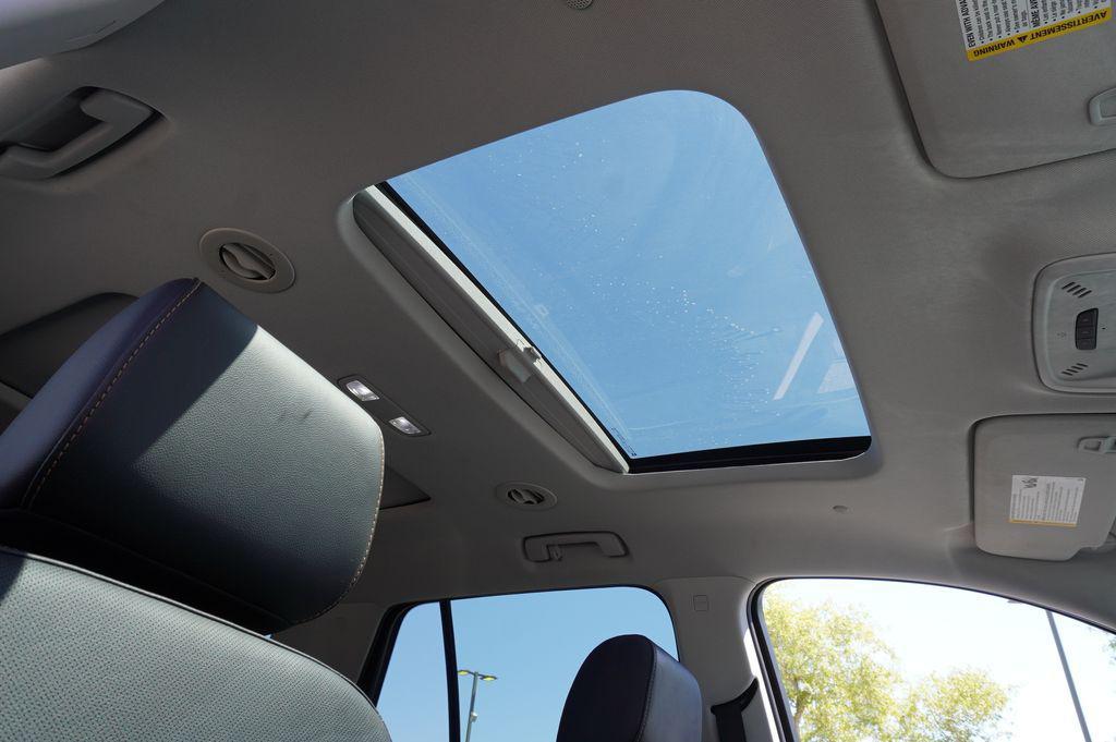 used 2021 Chevrolet Traverse car, priced at $29,190