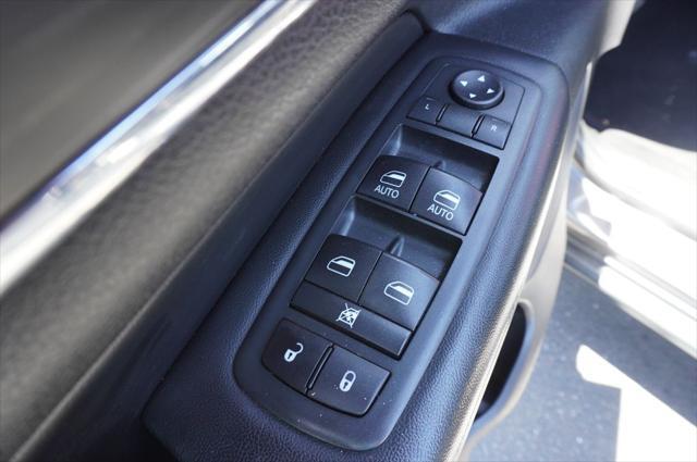 used 2020 Jeep Grand Cherokee car, priced at $22,543