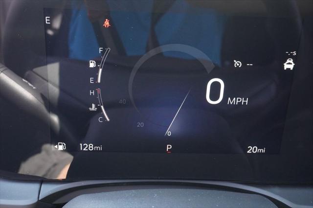 new 2025 Buick Envista car, priced at $20,481