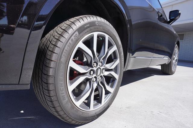 new 2025 Cadillac XT6 car, priced at $61,515