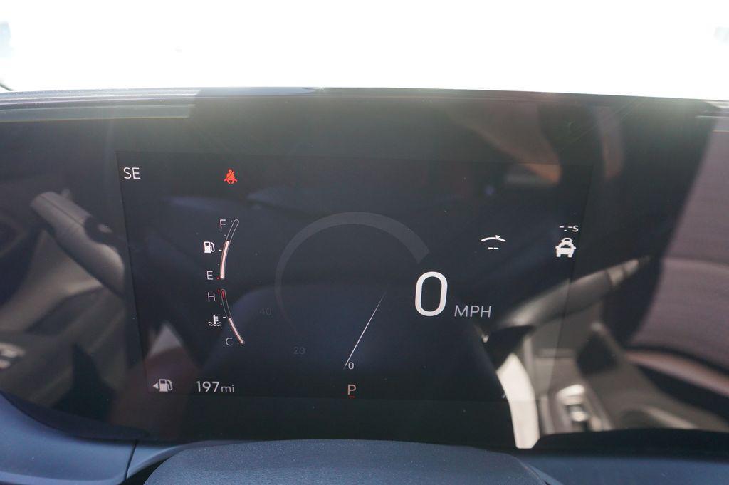 new 2025 Buick Envista car, priced at $21,566