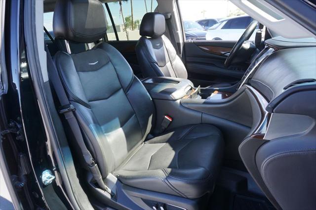 used 2020 Cadillac Escalade ESV car, priced at $35,842