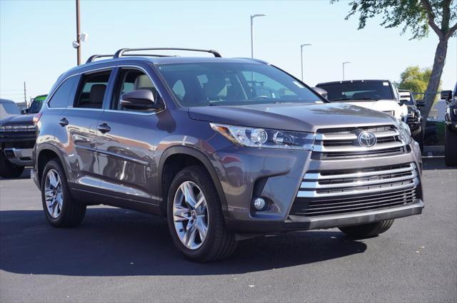 used 2017 Toyota Highlander car, priced at $24,391