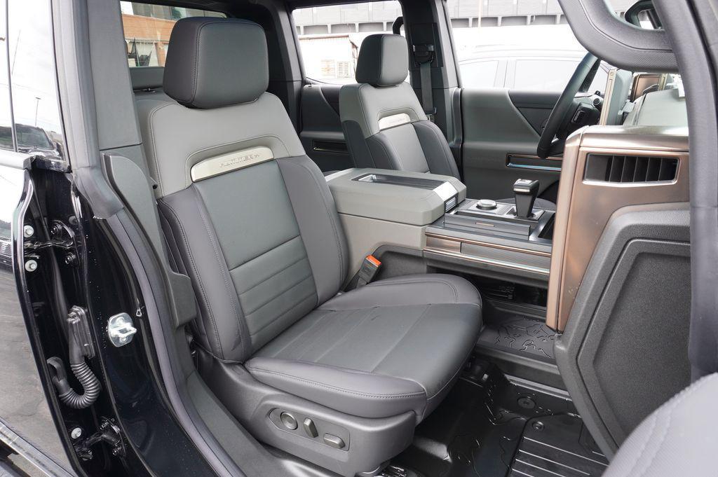new 2025 GMC HUMMER EV Pickup car, priced at $112,896