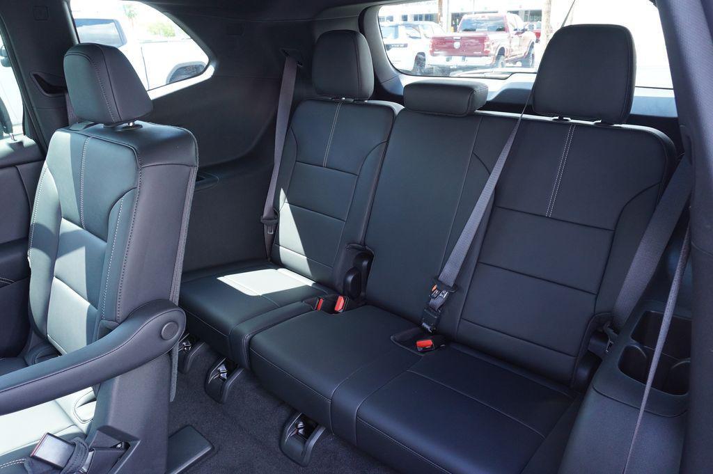 new 2025 GMC Acadia car, priced at $47,567