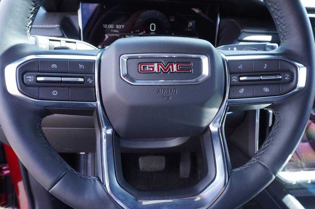 new 2025 GMC Acadia car, priced at $47,567