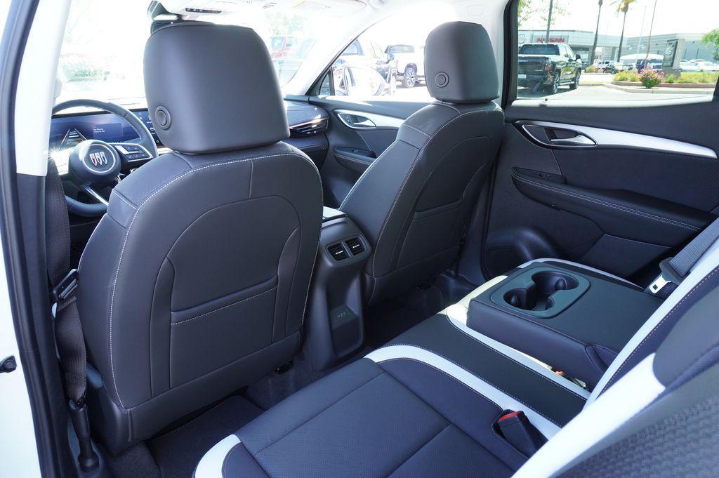 new 2025 Buick Envision car, priced at $34,645