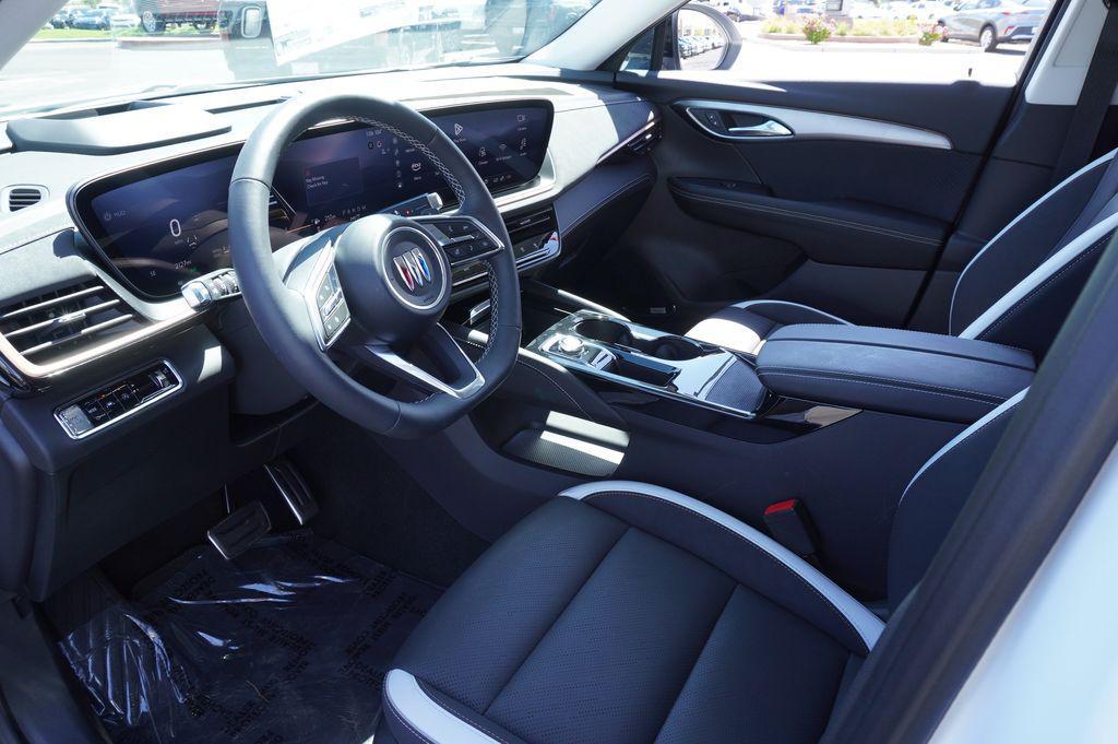 new 2025 Buick Envision car, priced at $34,645