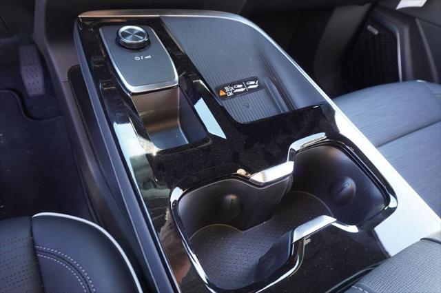 new 2025 Buick Enclave car, priced at $46,882