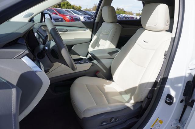 used 2021 Cadillac XT5 car, priced at $32,133