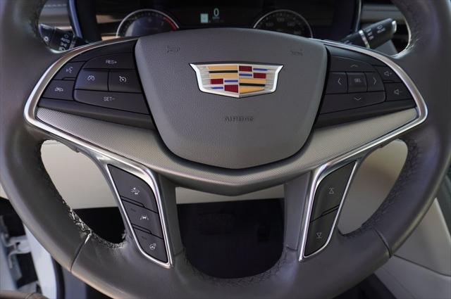 used 2021 Cadillac XT5 car, priced at $32,133