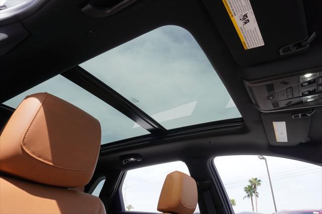 new 2025 Cadillac XT5 car, priced at $52,715