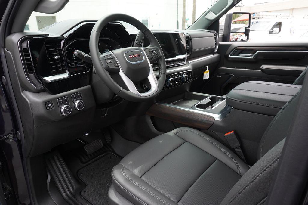 new 2025 GMC Sierra 2500 car, priced at $81,817