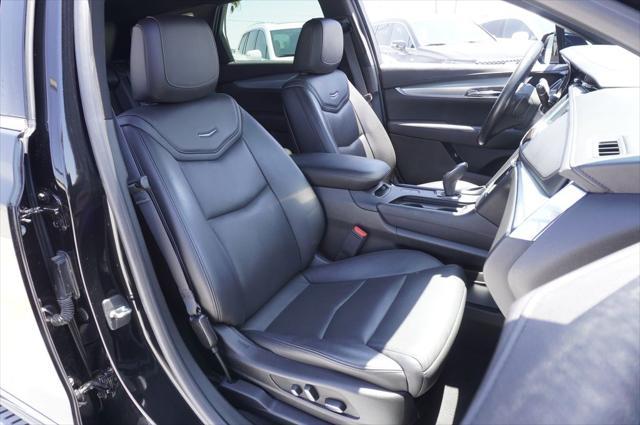 used 2019 Cadillac XT5 car, priced at $21,060