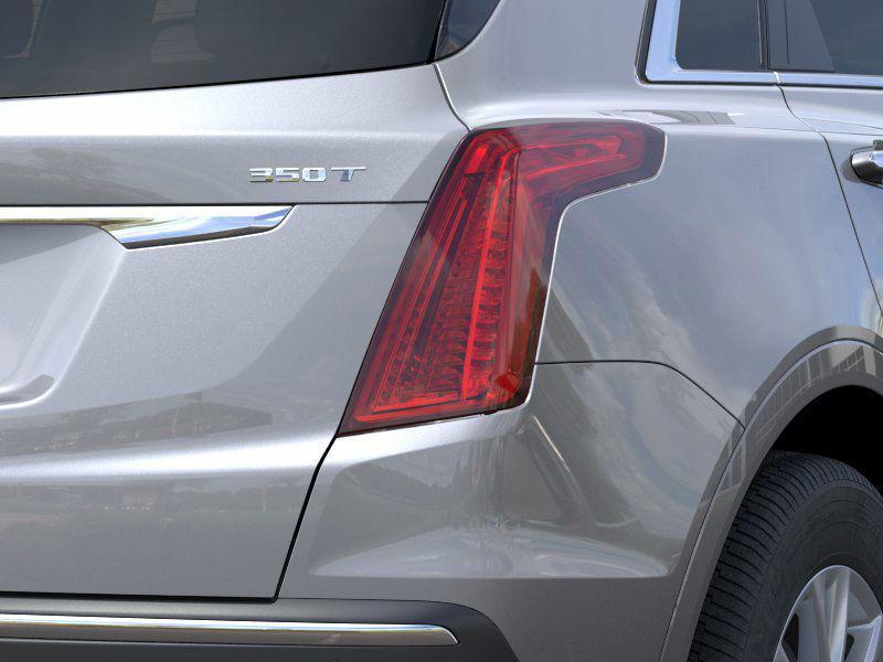 new 2025 Cadillac XT5 car, priced at $44,290