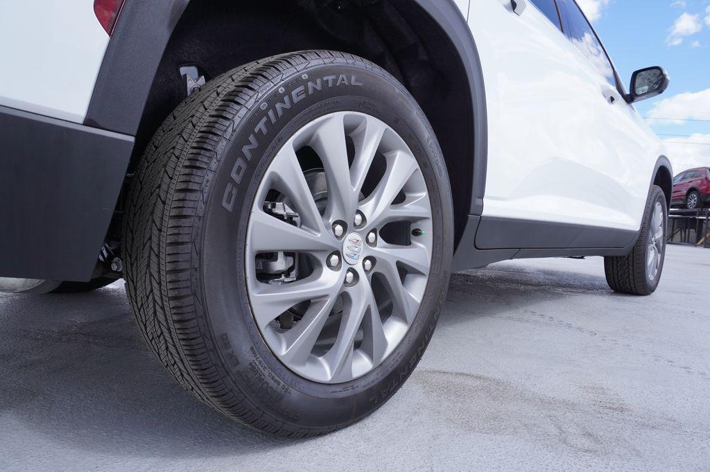 new 2025 Buick Enclave car, priced at $41,620