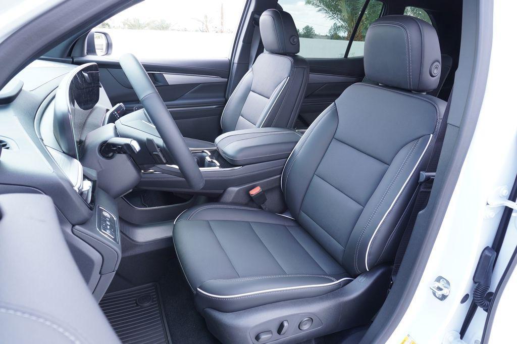 new 2025 Buick Enclave car, priced at $41,620