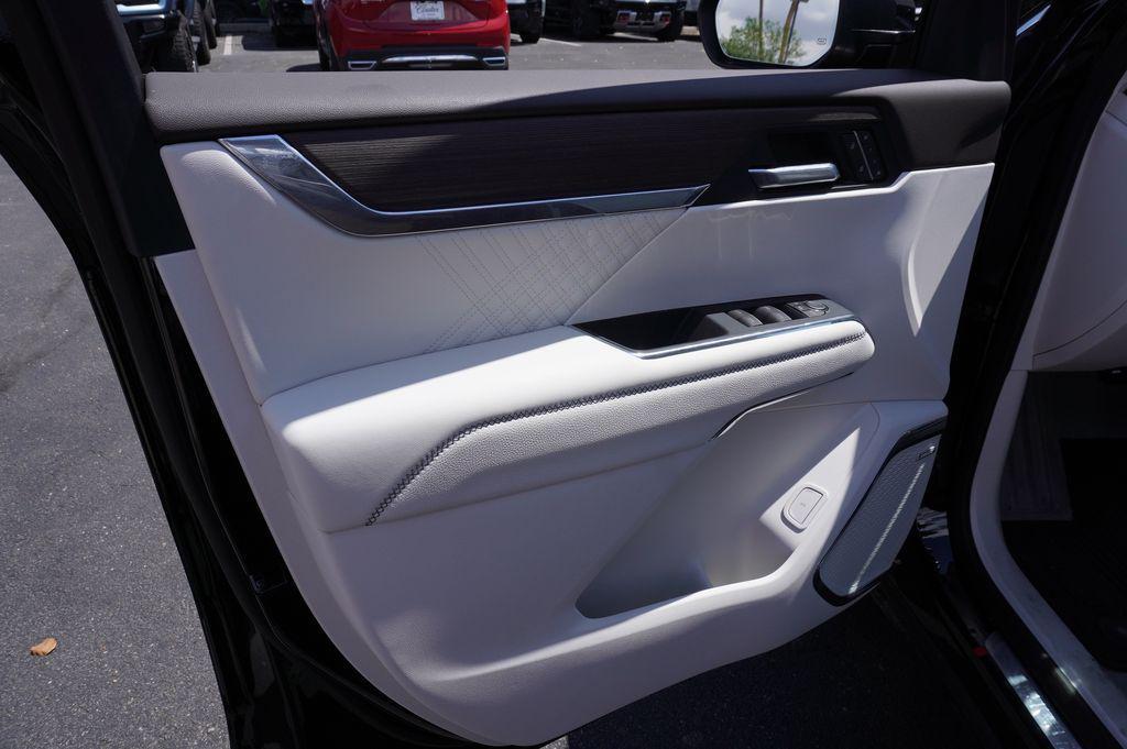 new 2025 GMC Acadia car, priced at $54,232