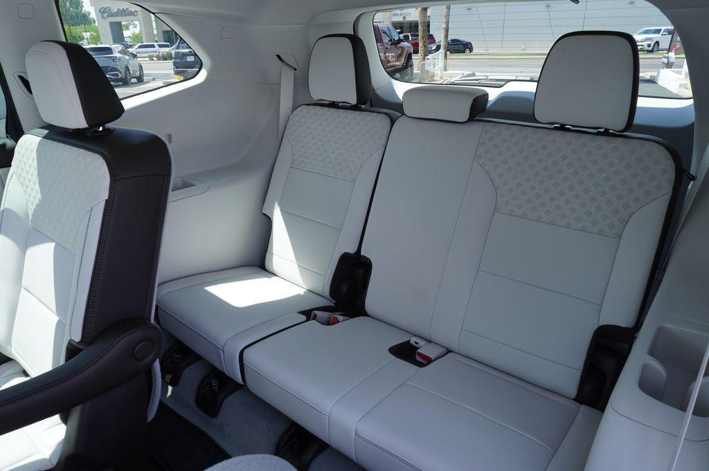 new 2025 GMC Acadia car, priced at $54,232
