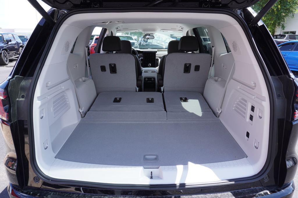 new 2025 GMC Acadia car, priced at $54,232