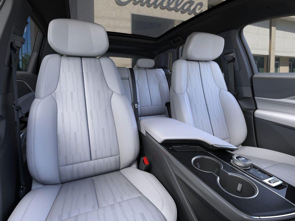 new 2025 Cadillac LYRIQ car, priced at $60,590