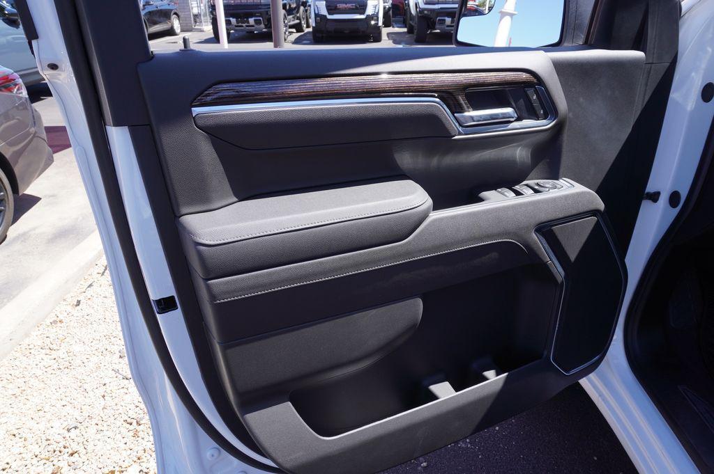 new 2026 GMC Sierra 1500 car, priced at $51,430