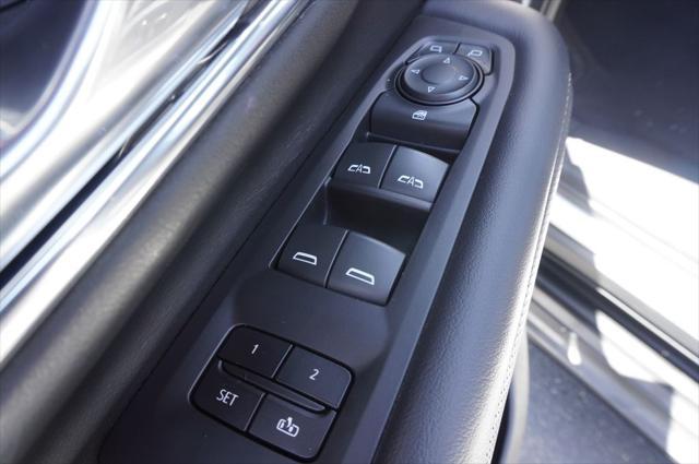used 2023 GMC Yukon car, priced at $47,384