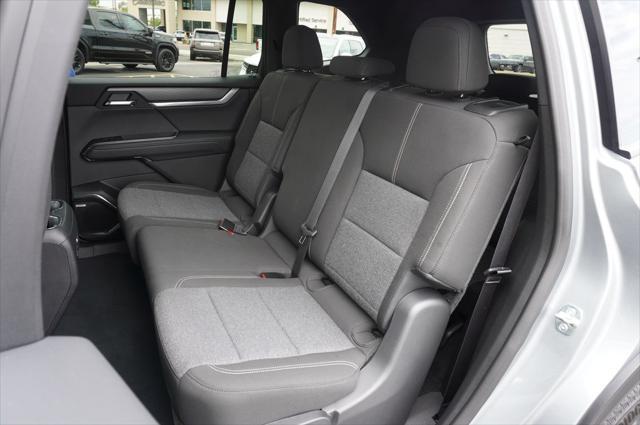 new 2025 GMC Acadia car, priced at $42,882