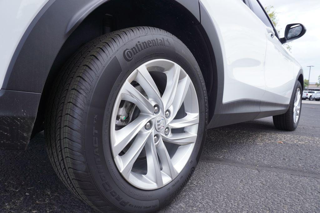 new 2026 Buick Envista car, priced at $21,590