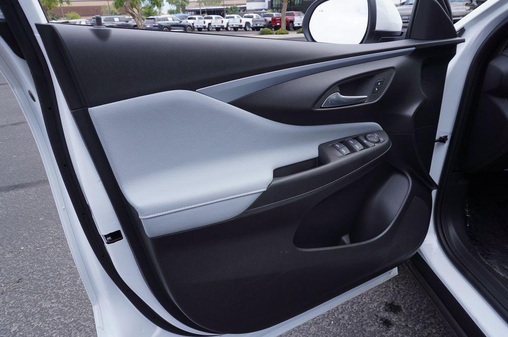 new 2026 Buick Envista car, priced at $21,590