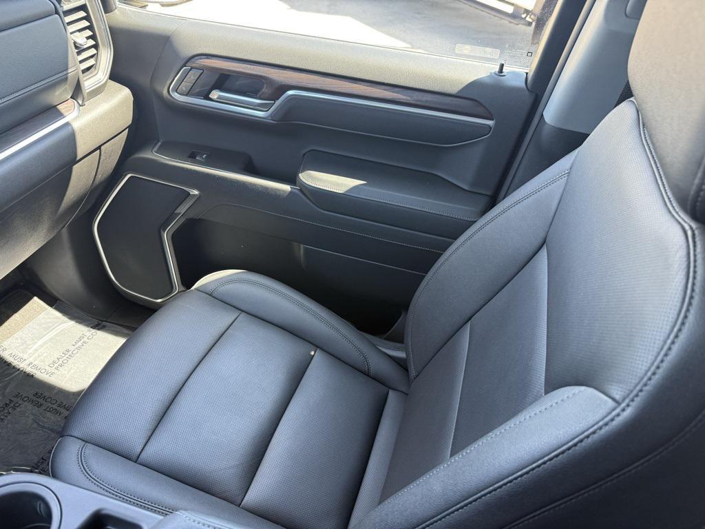 used 2025 GMC Sierra 1500 car, priced at $46,993