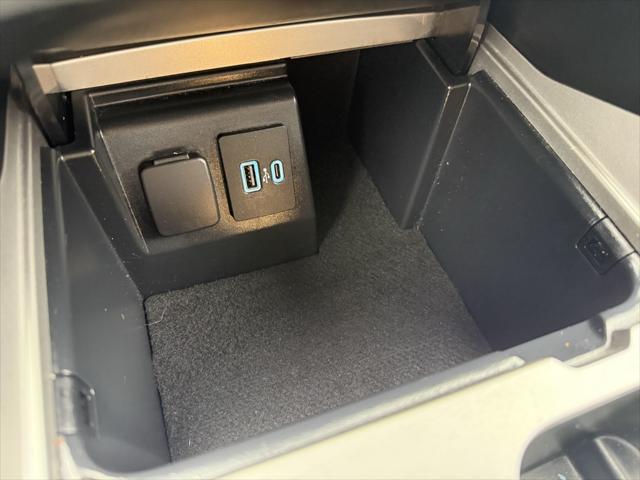 used 2023 Ford Explorer car, priced at $28,999