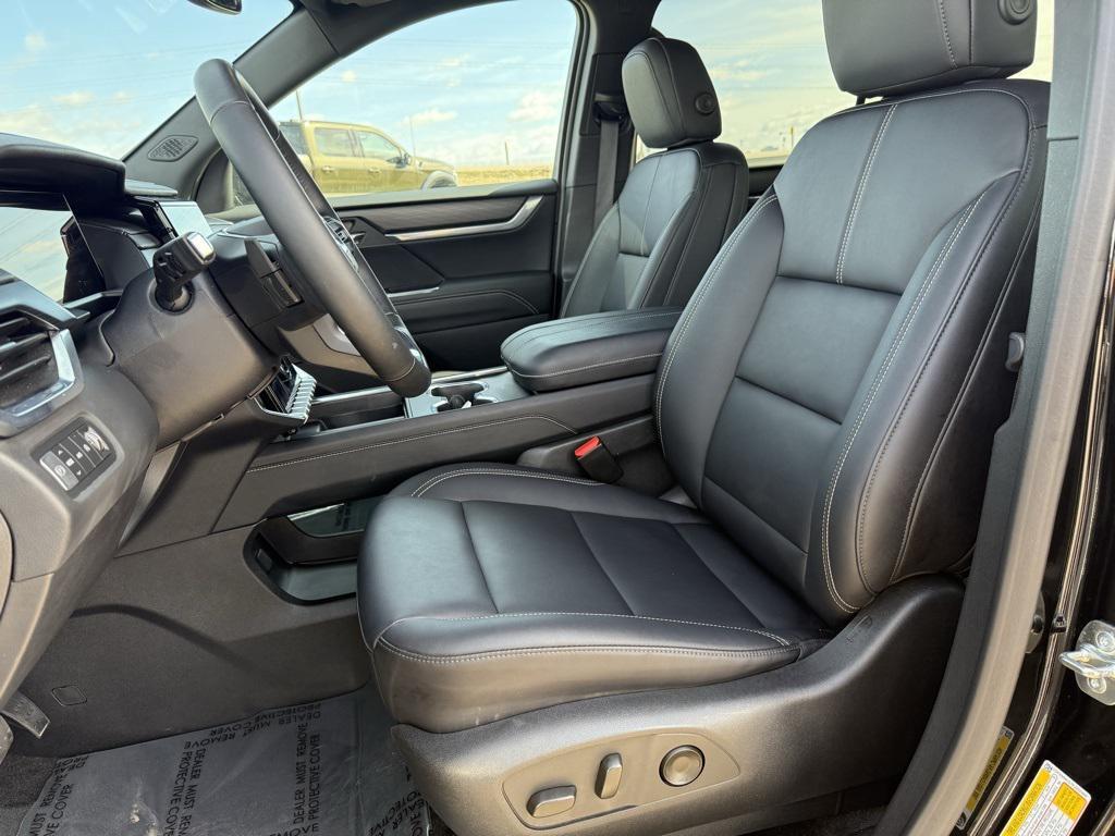 used 2024 GMC Acadia car, priced at $38,994