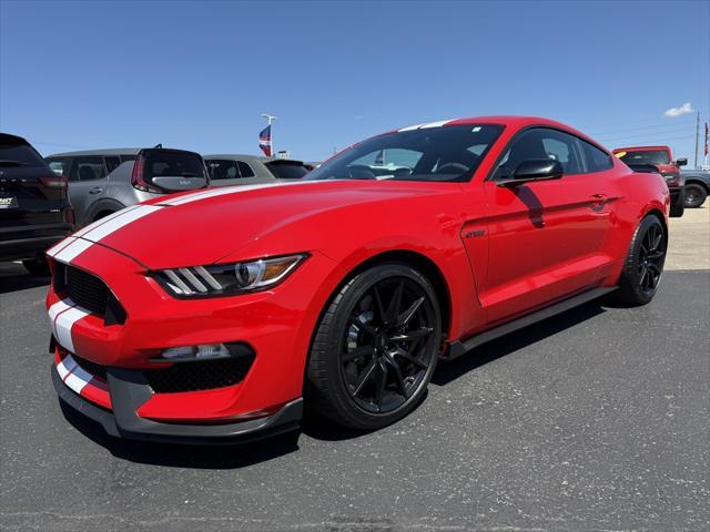 used 2018 Ford Shelby GT350 car