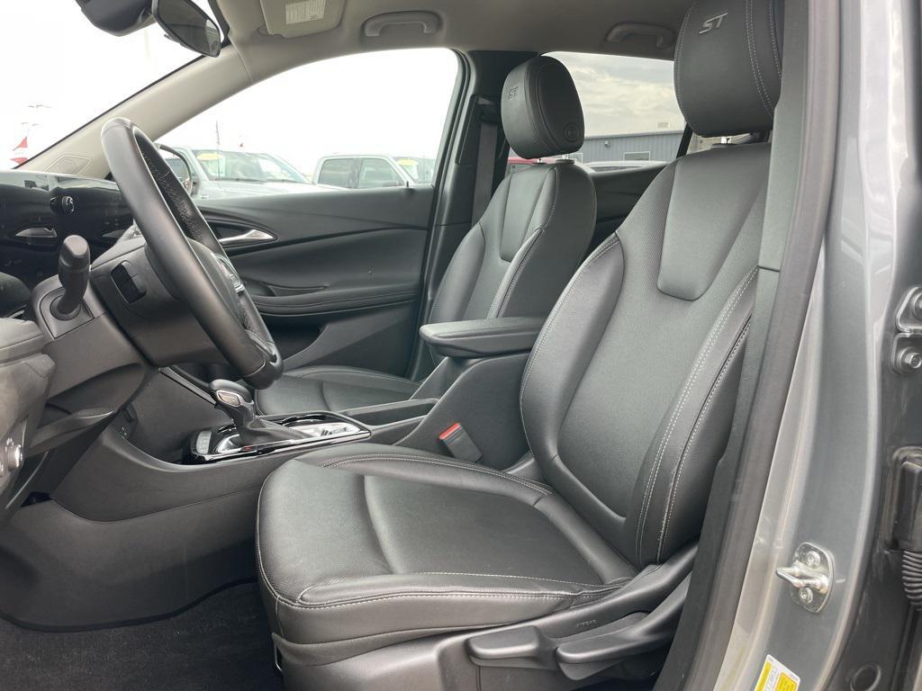 used 2024 Buick Encore GX car, priced at $21,299