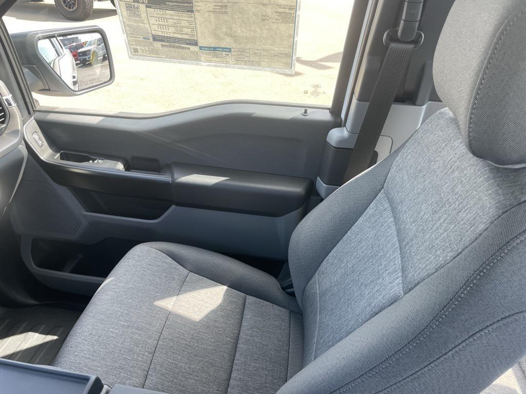 new 2025 Ford F-150 car, priced at $44,516