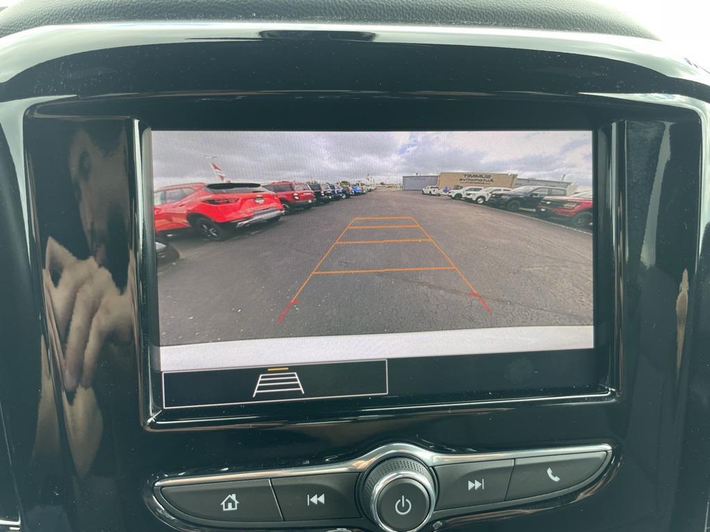 used 2023 Chevrolet Traverse car, priced at $28,991