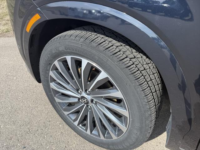 used 2024 Hyundai Palisade car, priced at $41,999