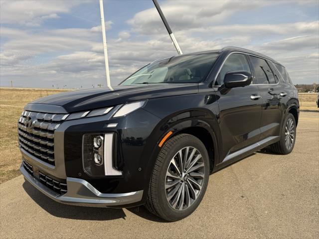 used 2024 Hyundai Palisade car, priced at $41,999