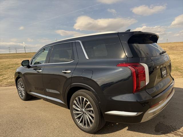 used 2024 Hyundai Palisade car, priced at $41,999