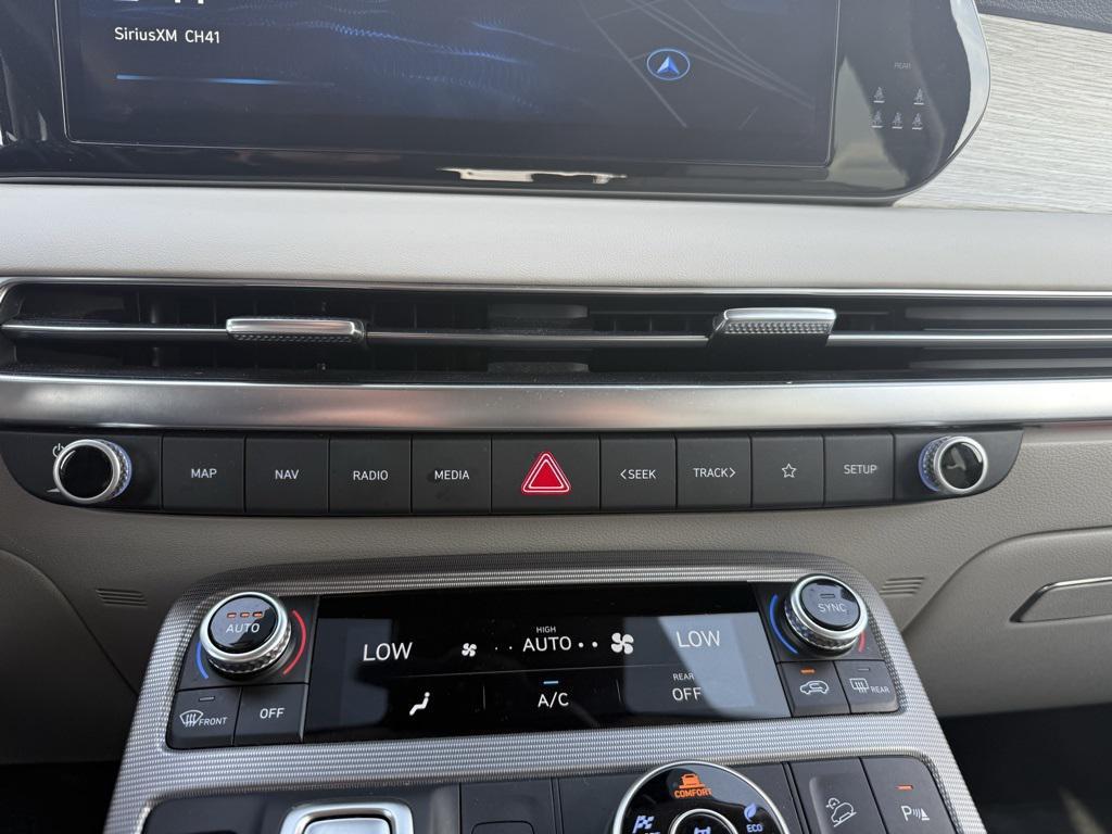 used 2024 Hyundai Palisade car, priced at $39,992
