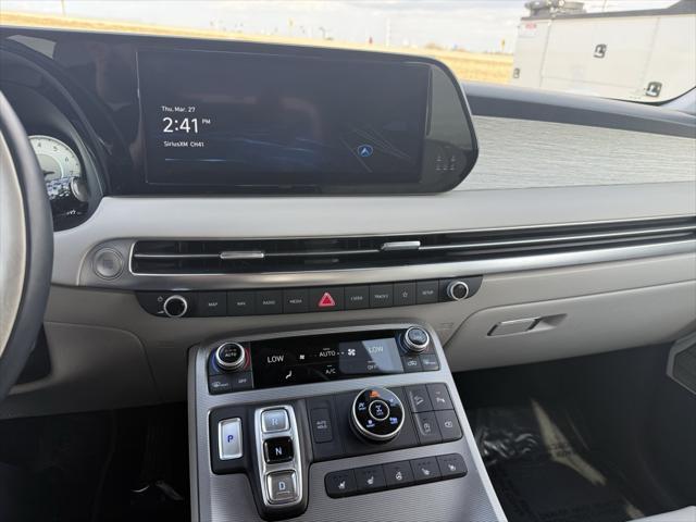 used 2024 Hyundai Palisade car, priced at $41,999