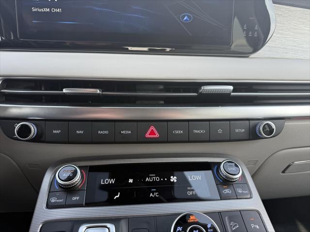used 2024 Hyundai Palisade car, priced at $41,999