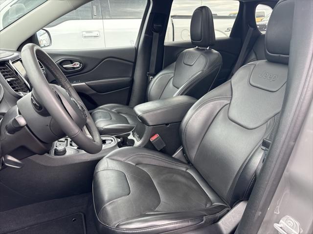 used 2022 Jeep Cherokee car