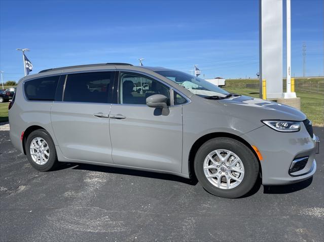 used 2022 Chrysler Pacifica car