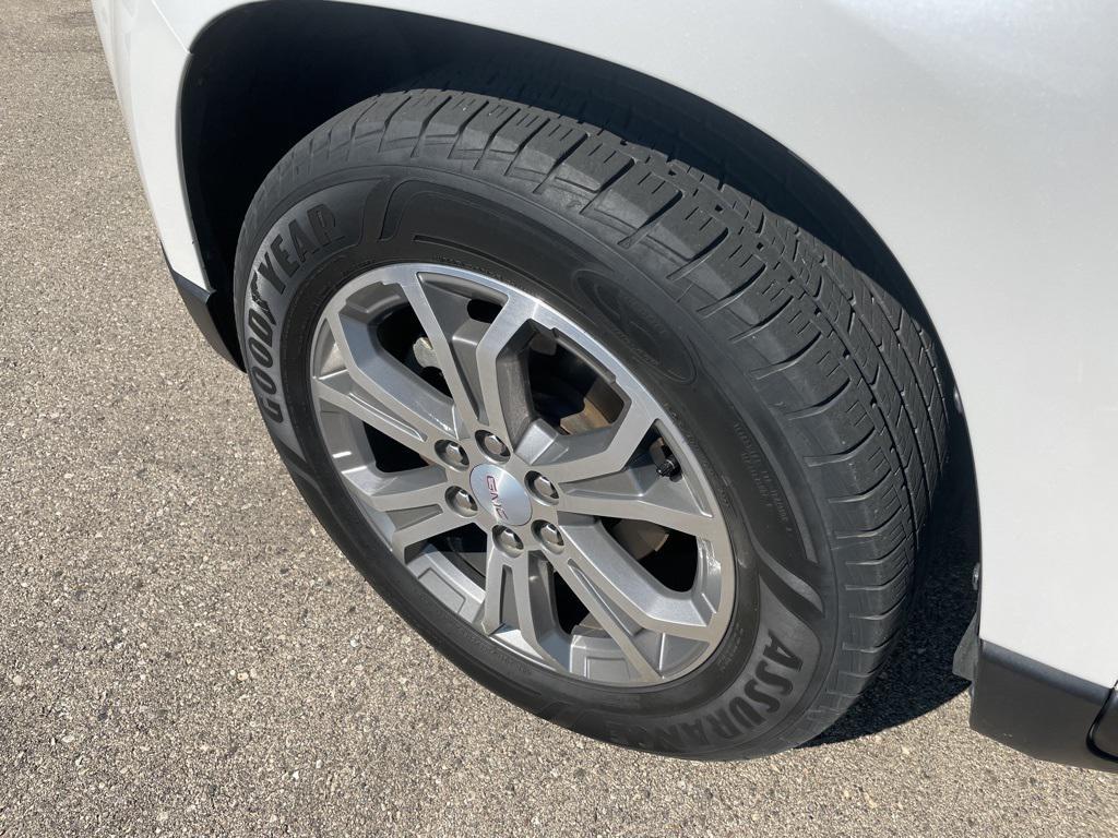 used 2016 GMC Acadia car, priced at $15,999