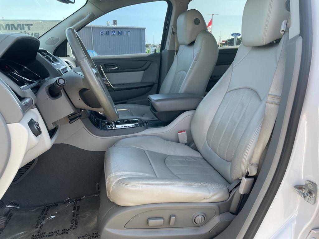 used 2016 GMC Acadia car, priced at $15,999