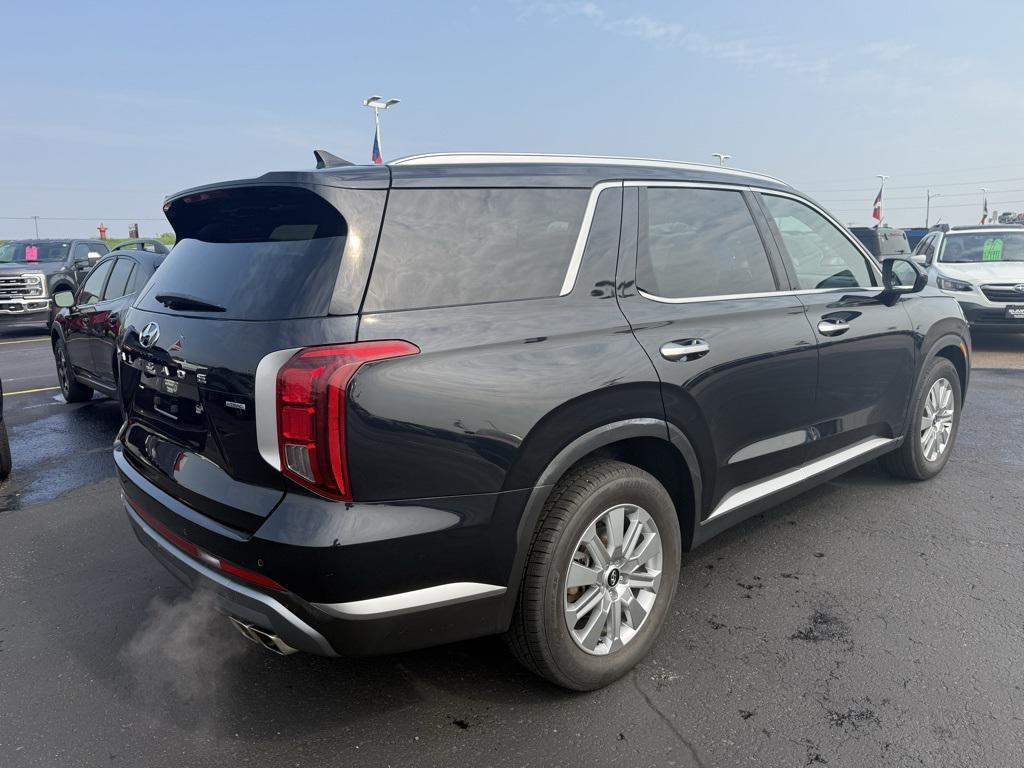 used 2025 Hyundai Palisade car, priced at $36,991
